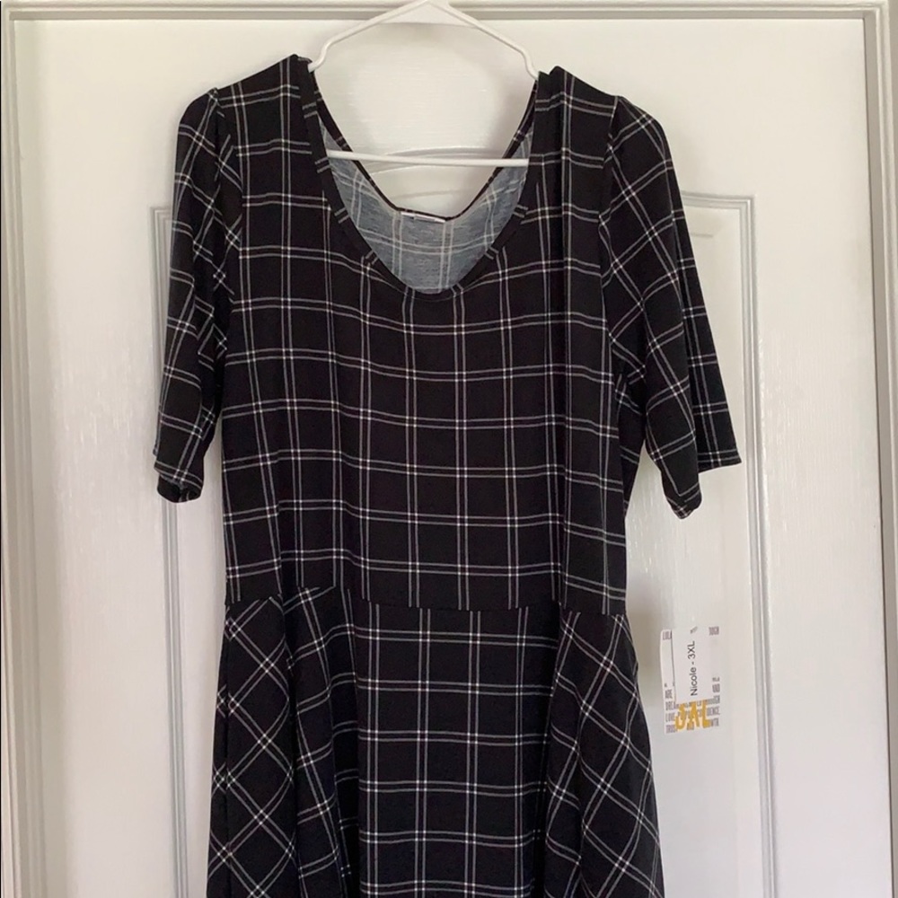 LuLaRoe 3XL Nicole dress